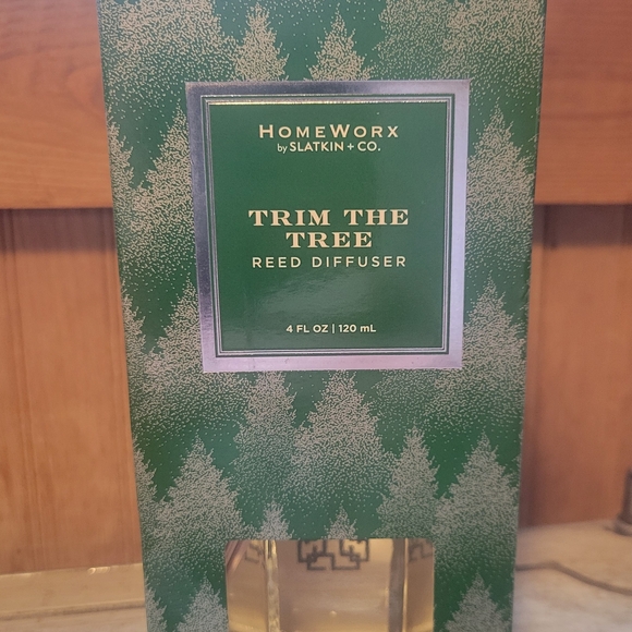 HomeWorx Trim The Tree Reed Diffuser - Picture 1 of 2